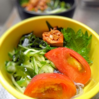 春雨の韓国冷麺風